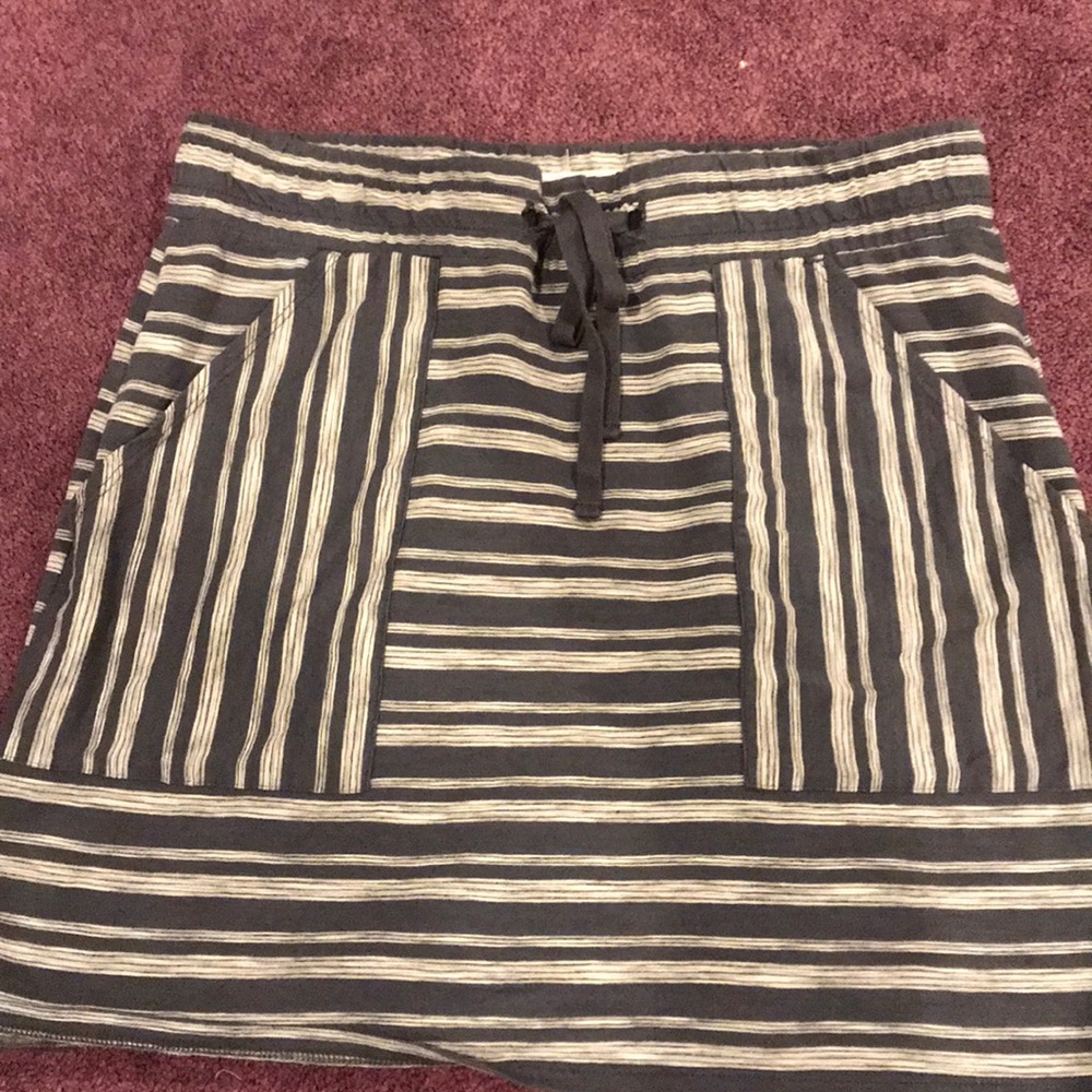 Striped skirt